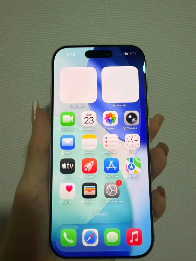 iPhone 17 pro - 1