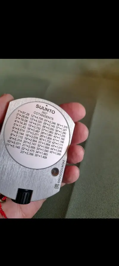 Brujula Suunto Profesional impecable - miniatura 8