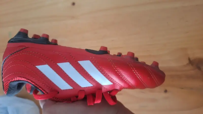 Zapatillas de fútbol rojas - 4