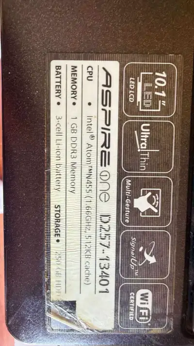 Netbook Acer Aspire One - miniatura 2