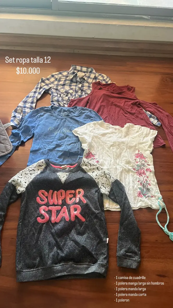 Set poleras y polerón talla 12