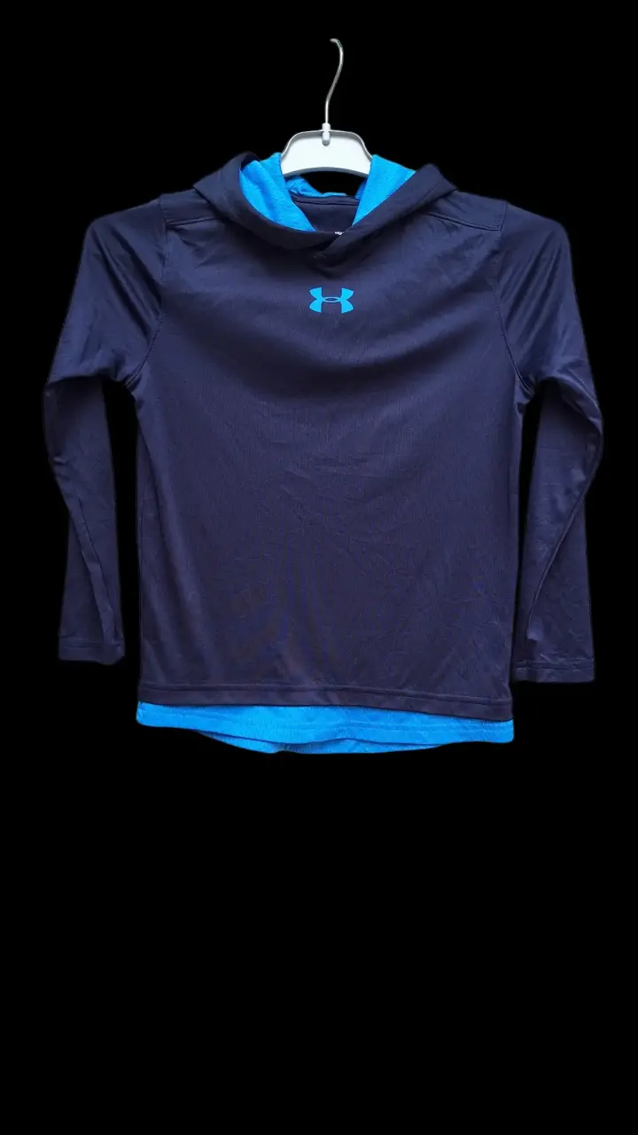 Polera deportiva azul con capucha - 1