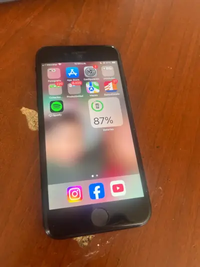 iPhone Se 2020 - miniatura 1