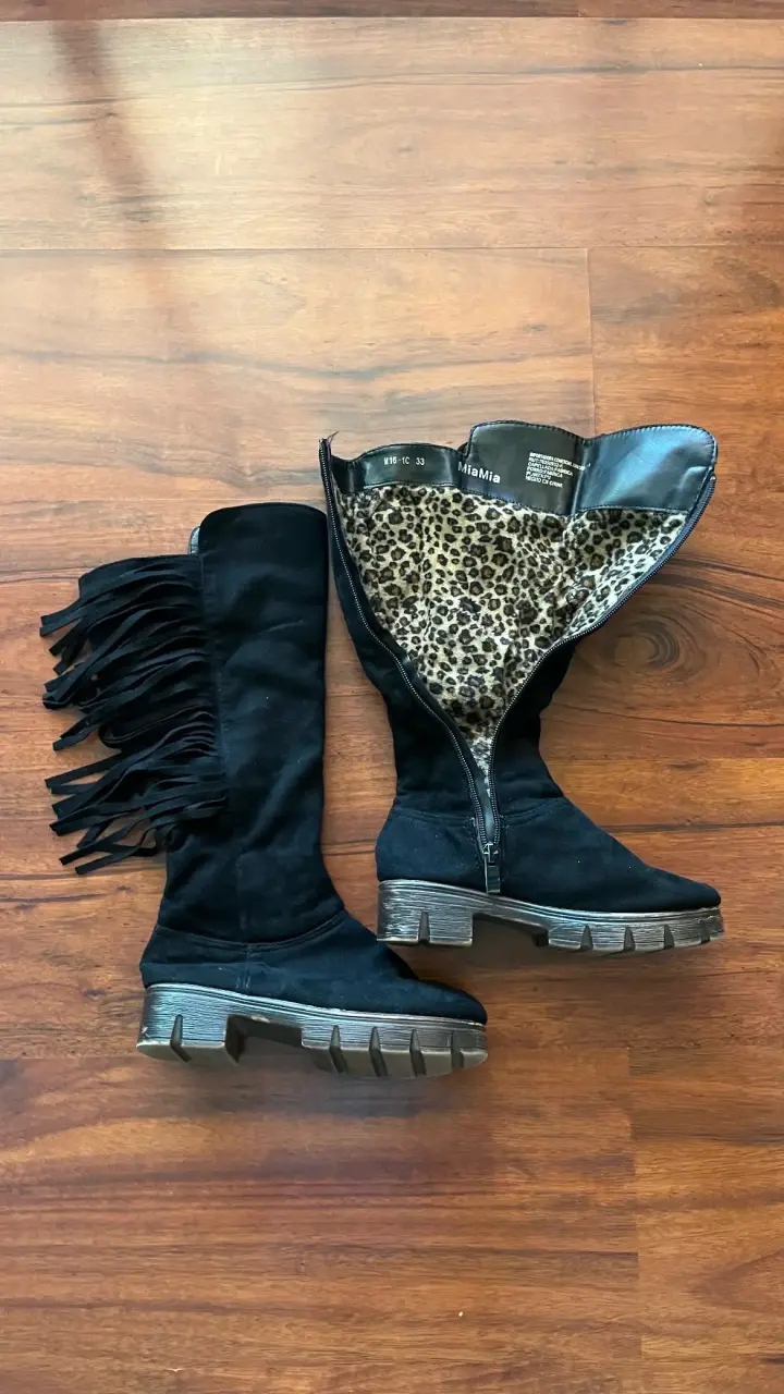 Botas talla 33 y botines talla 34 - 1