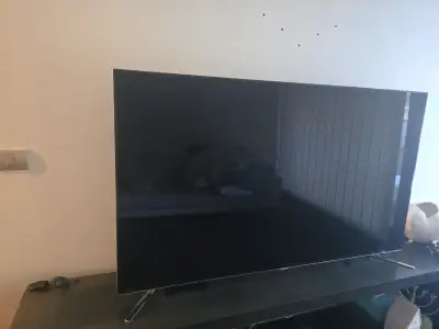 Televisor 65" Samsung - miniatura 1