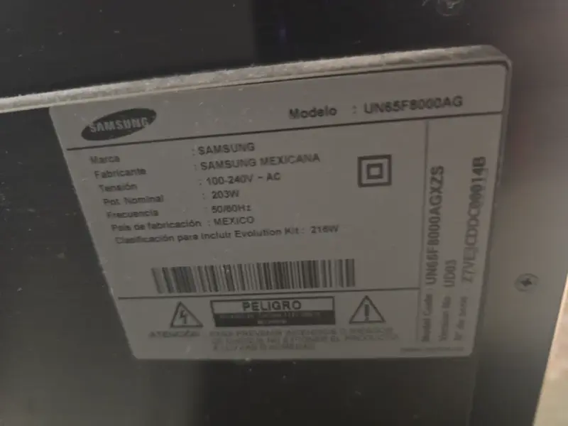 Televisor 65" Samsung - 4