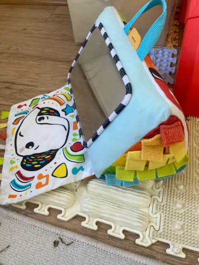 Piano suave Fisher-Price para bebé - miniatura 5
