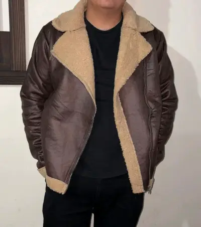 Chaqueta negra con forro beige - miniatura 3
