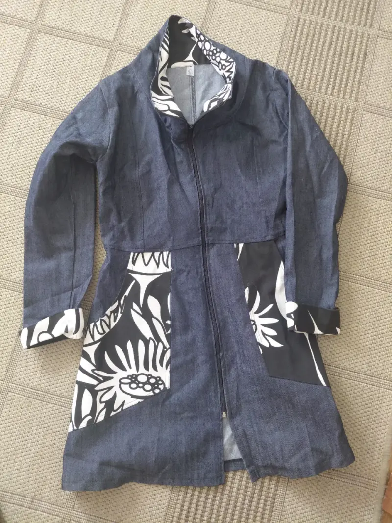 Chaqueta/ vestdo de mezclilla floral - 1