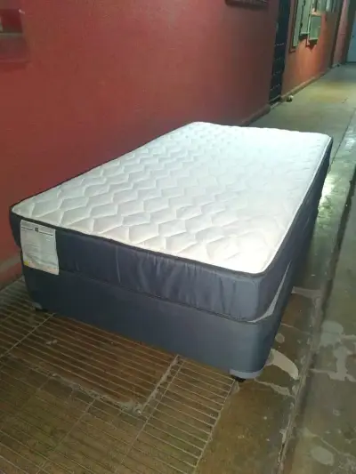 Cama 1 1/2 plaza - miniatura 1