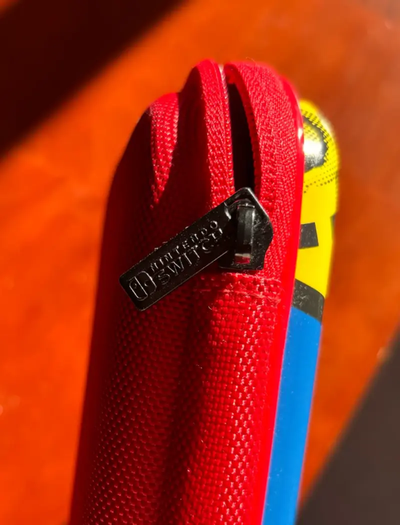 Estuche Nintendo Switch rojo - 4