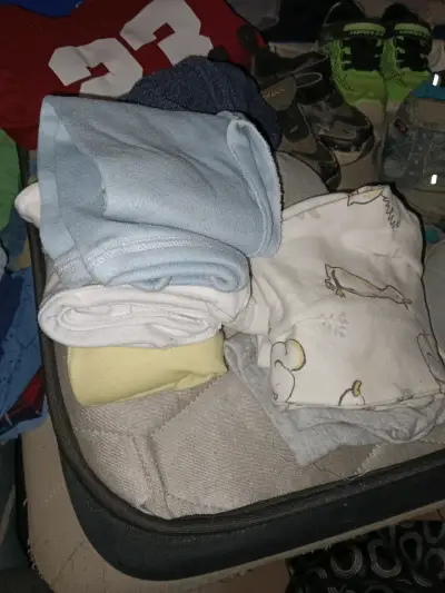 Lote ropa de bebe - miniatura 6