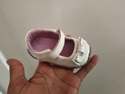 Botines dorados para niña de invierno número 19 - miniatura 6