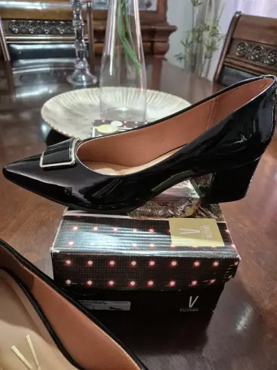 Zapatos de charol negros marca VIZZANO - miniatura 1