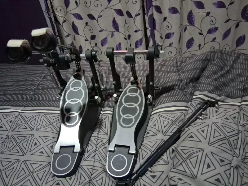 Pedal doble para batería - 2