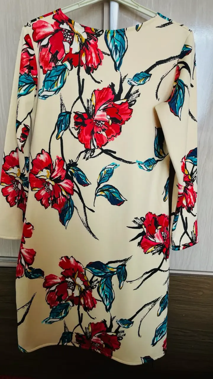Vestido floral beige y rojo manga larga talla S-M - 5
