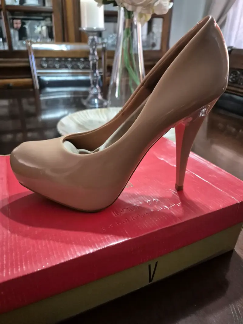 Zapatos de taco alto beige VIZZANOmarca - 2