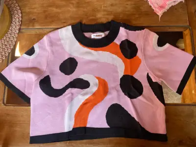 Polera corta estampada colorida - miniatura 1