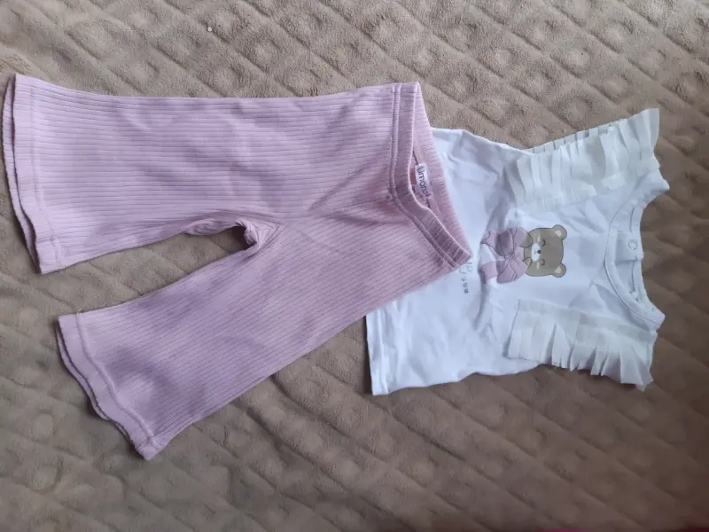 Conjunto bebé limonada camiseta y pantalón