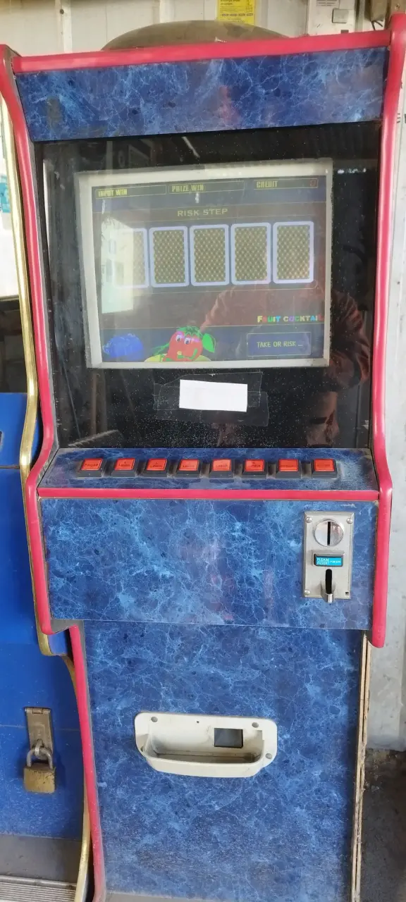Máquina tragamonedas retro 60.000 cada una - 1