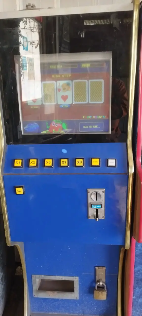 Máquina tragamonedas retro 60.000 cada una - 2