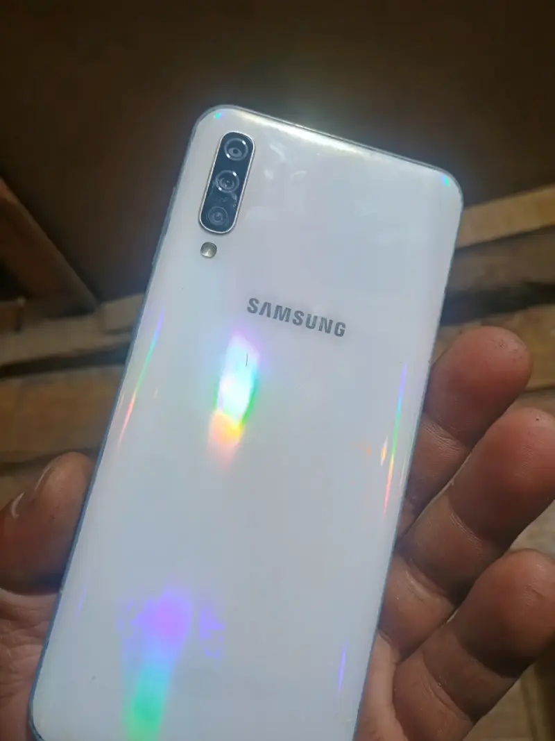 Celular Samsung a50 - 6