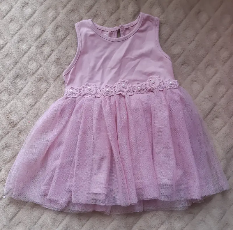Vestido limonada de niña rosado elegante