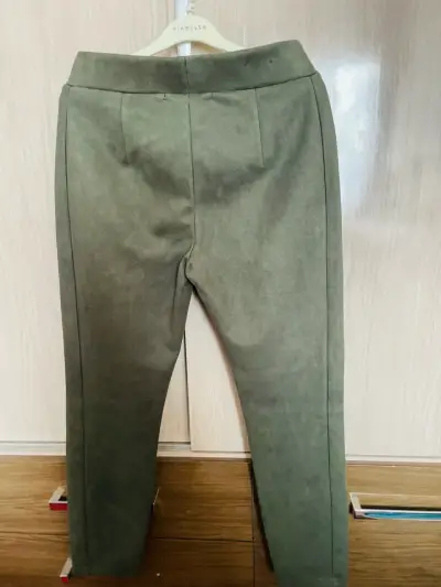 Calza verde Gamuza con cierres talla S - miniatura 3