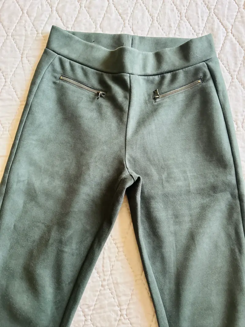 Calza verde Gamuza con cierres talla S - 4