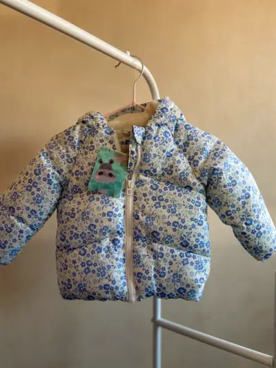 Chaqueta infantil con estampado floral - miniatura 2
