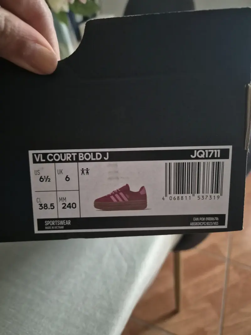 Zapatillas Adidas rojas nuevas - 2