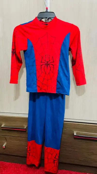 Disfraz de Spiderman para niño talla 6-8 - miniatura 3