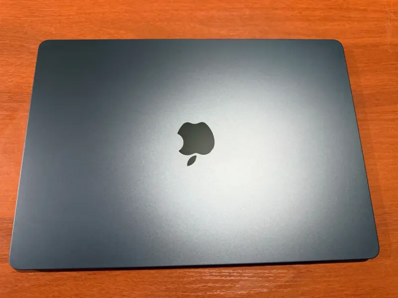 MacBook Air M5 de 15” - 1