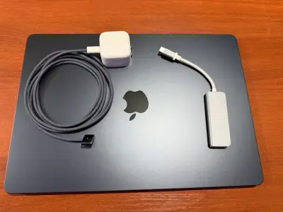 MacBook Air M5 de 15” - miniatura 2