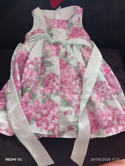Vestido infantil floral más mangas - miniatura 1