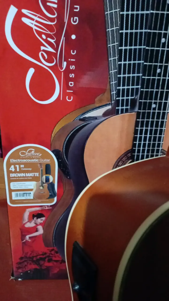 Guitarra acústica Sevilana - 2