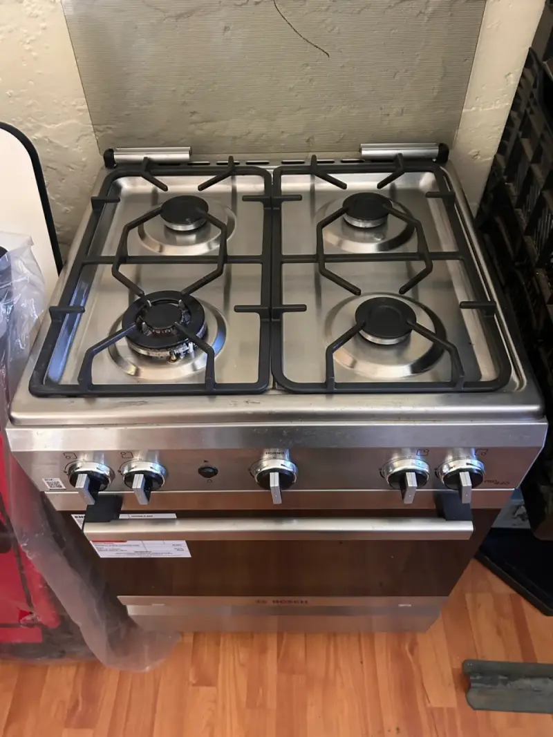 Cocina a gas de 4 quemadores - 1