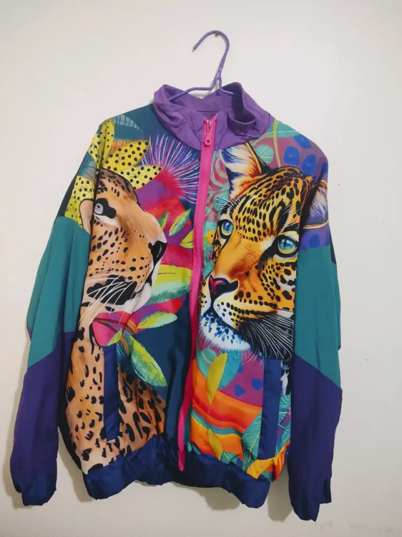 Chaqueta animal print colorida