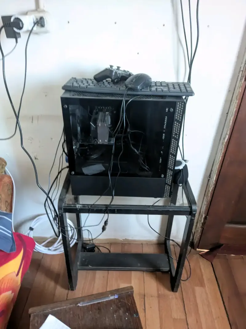 PC gamer con periféricos - 5