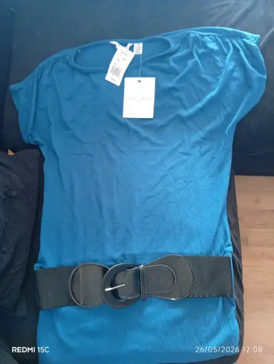 Polera azul piedra con cinturón negro - miniatura 1