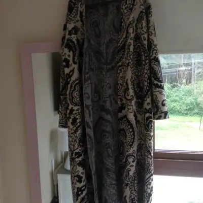 Cardigan con diseño paisley - miniatura 2