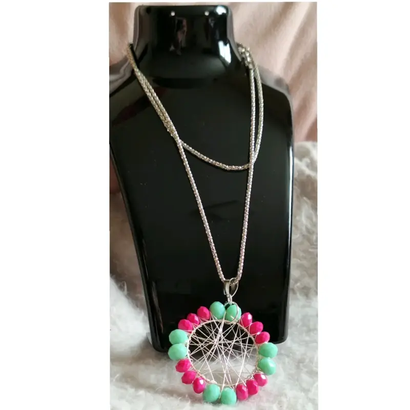 ✨ Collar Dije artesanal color y brillo Inigualable