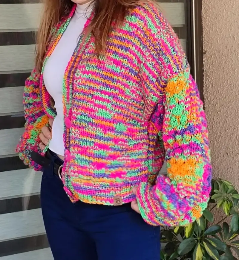 Sweater tejido a mano multicolor - 3