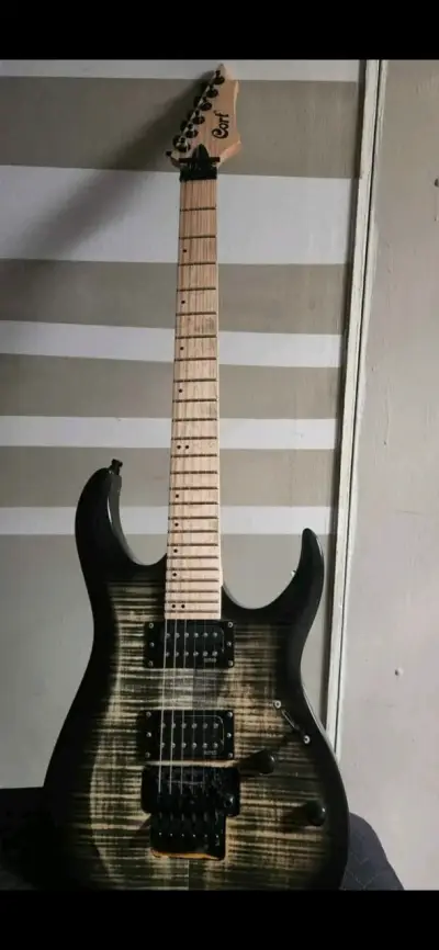 Guitarra eléctrica Cort x300 - miniatura 1