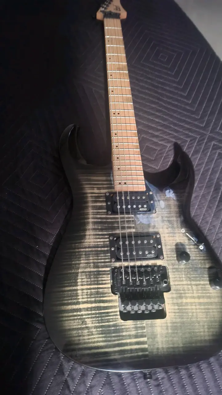 Guitarra eléctrica Cort x300 - 4