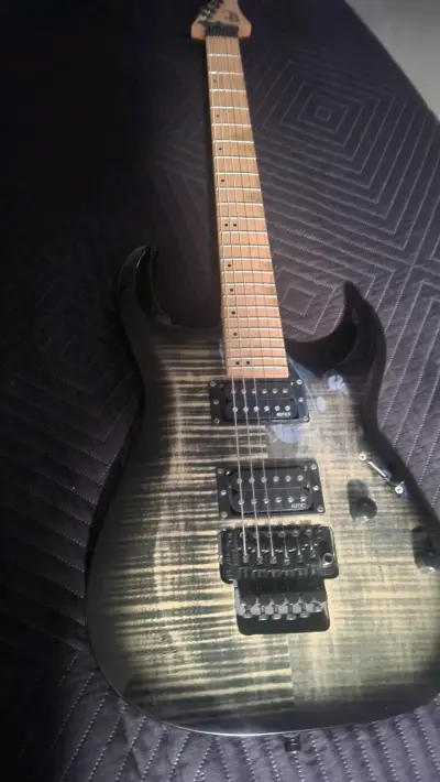 Guitarra eléctrica Cort x300 - miniatura 4