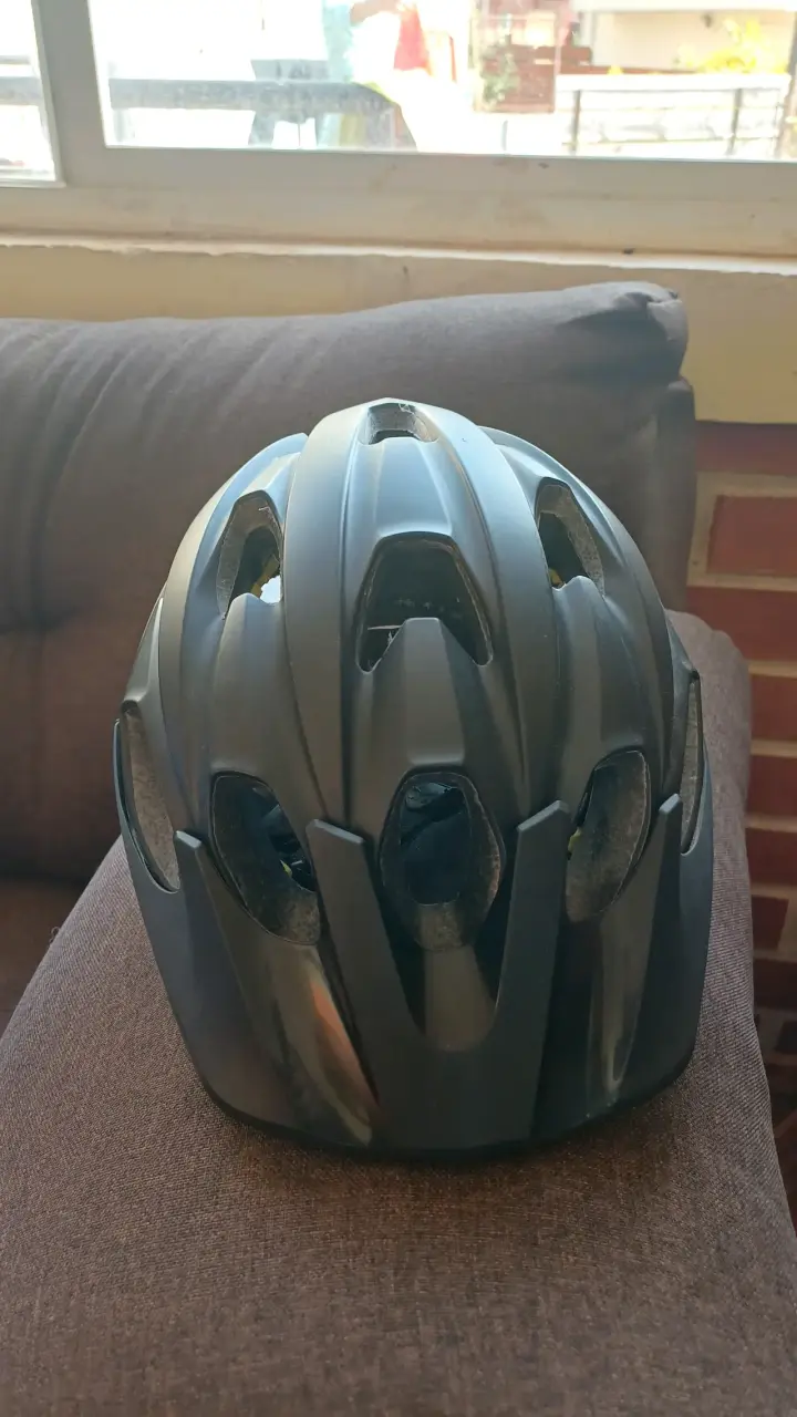 Casco de bicicleta negro - 2