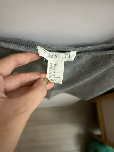 Peto gris Forever 21 - miniatura 2