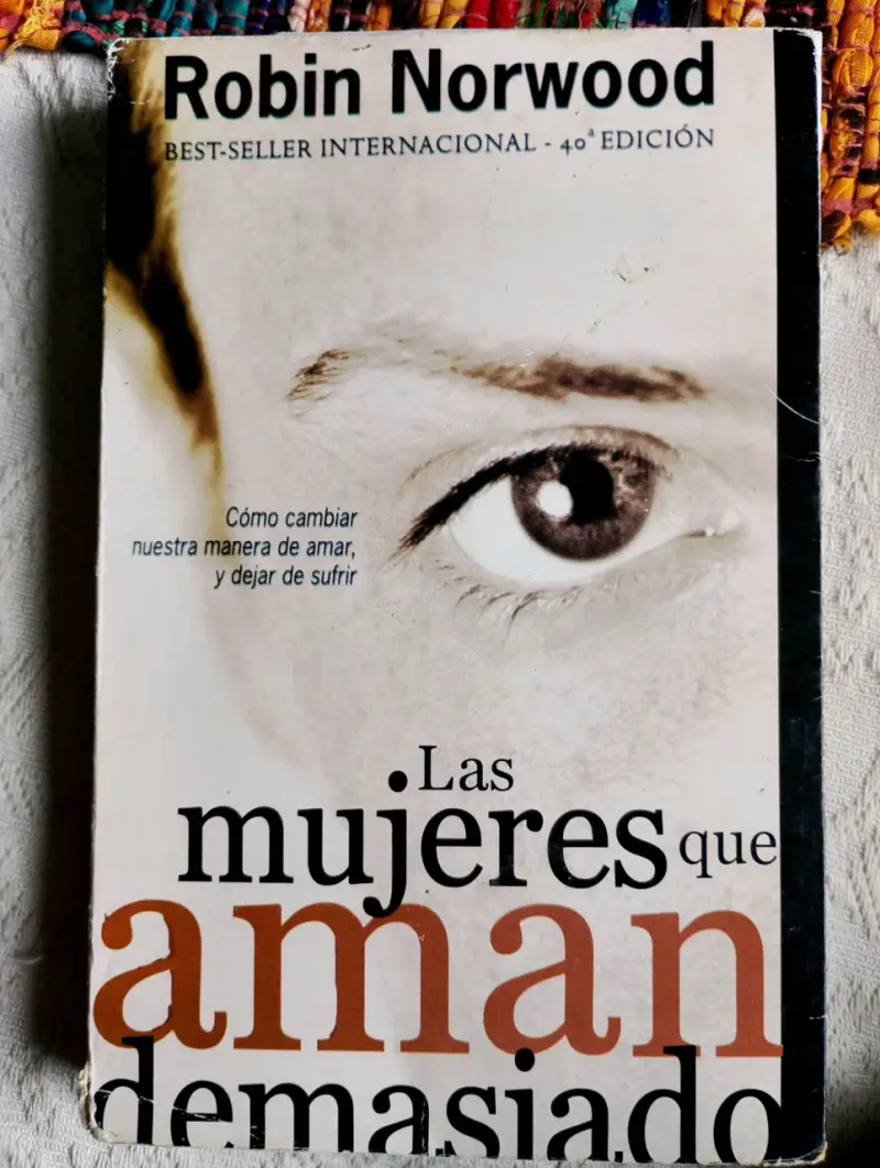 Libro 'Las mujeres que aman demasiado' - 1