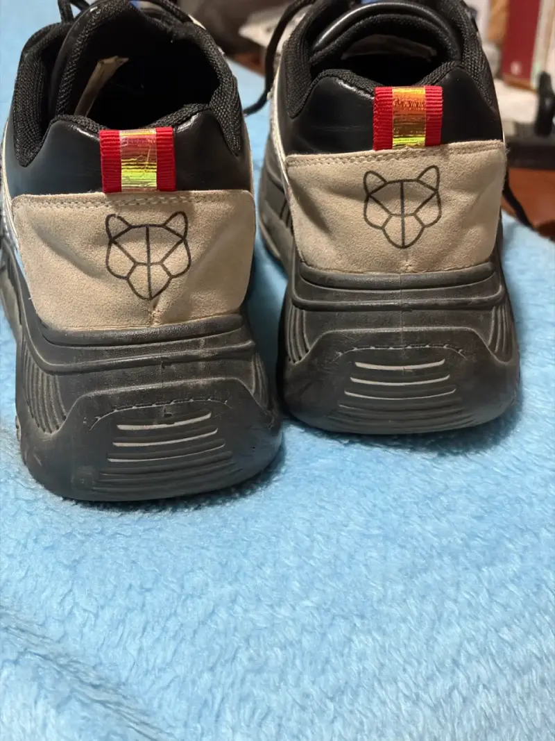 Zapatillas con detalles holográficos - 5